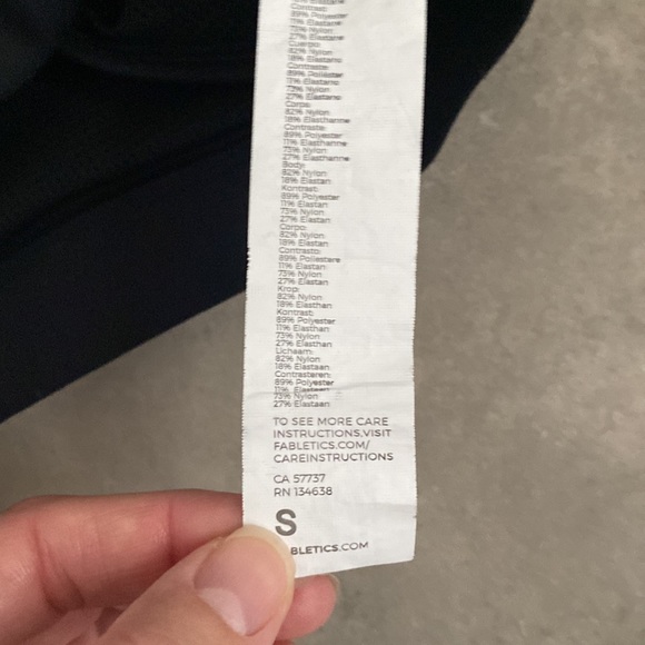 Fabletics Faye High Impact Sports Bra black size small - Picture 6 of 6